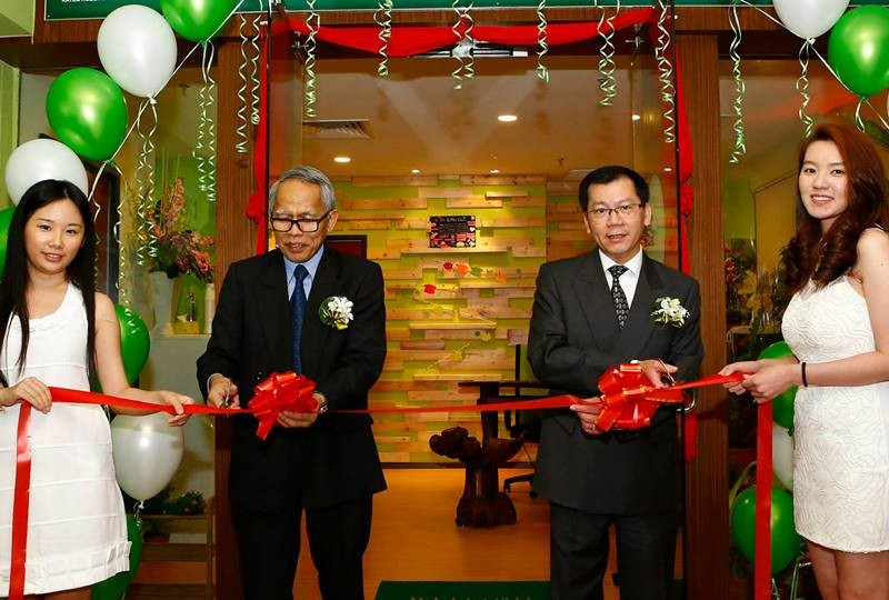 1468521_651377458233169_646330464_n