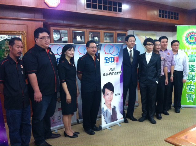 575319_384368071600777_904923576_n