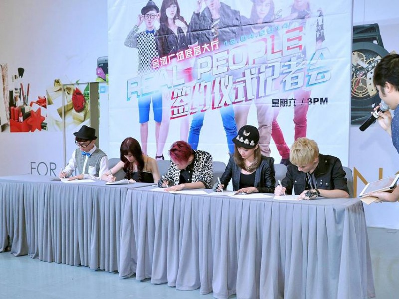 972205_657759590928289_4846424770689875389_n