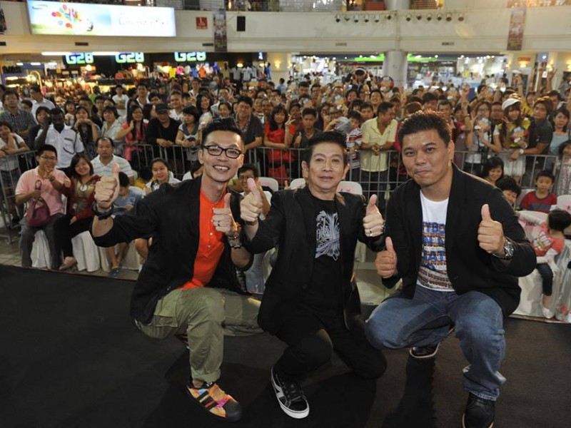 996617_567468826624033_1841812863_n